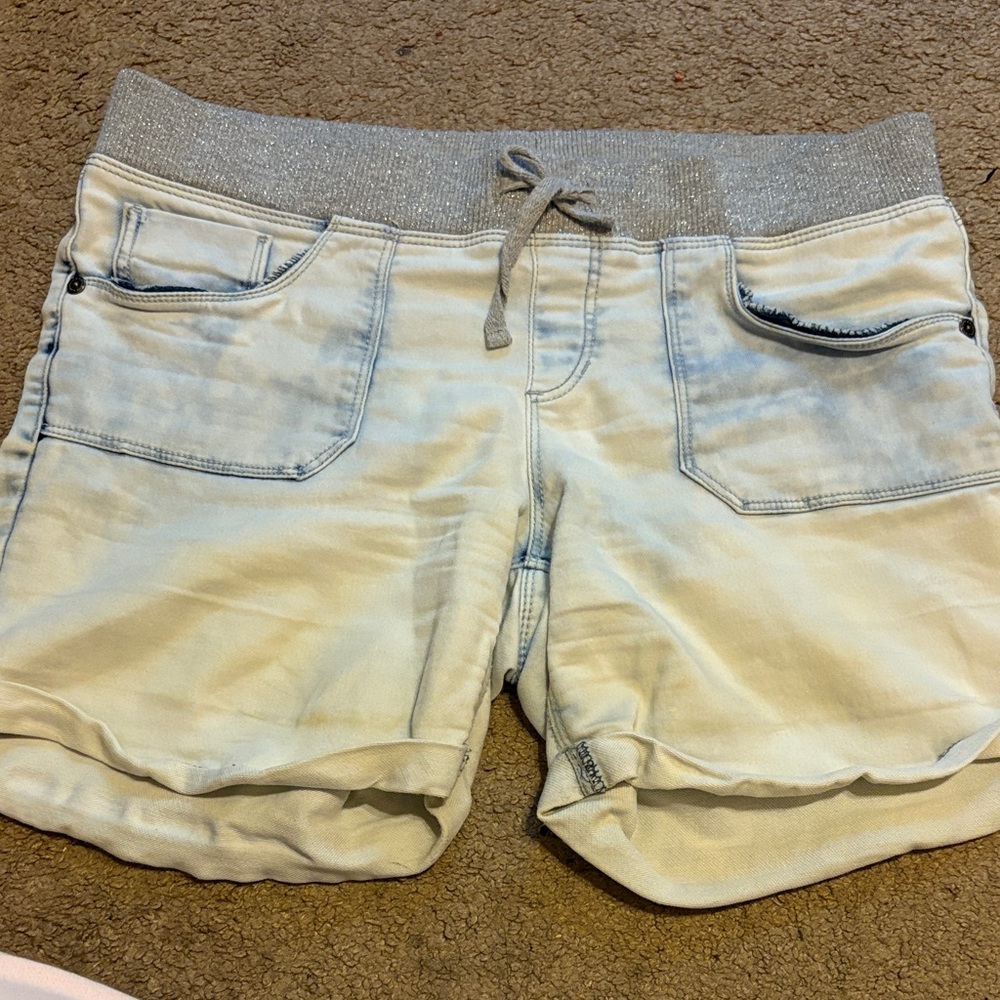 Junior Girl’s Gray Casual Shorts